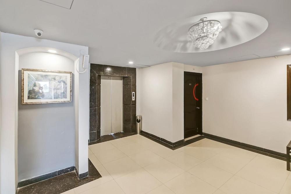 Hotel Queens Tower อัมริตสา ภายนอก รูปภาพ